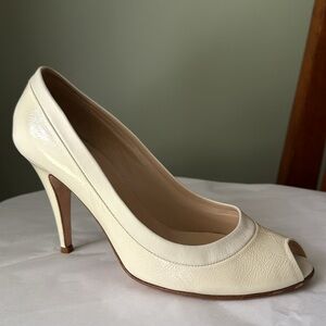 Butter Bridal Peep Toe Pumps Leather Handcrafted in Italy Cream Size 9